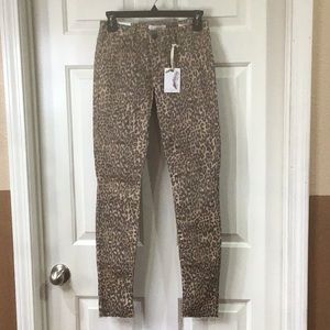 Jessica Simpson kiss Me Jeans